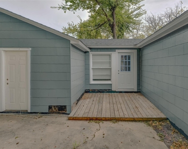 1100 Wade Hampton Street - Photo Thumbnail 26