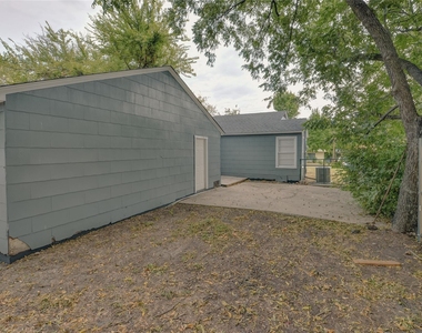 1100 Wade Hampton Street - Photo Thumbnail 27