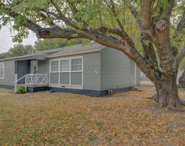 1100 Wade Hampton Street - Photo Thumbnail 25