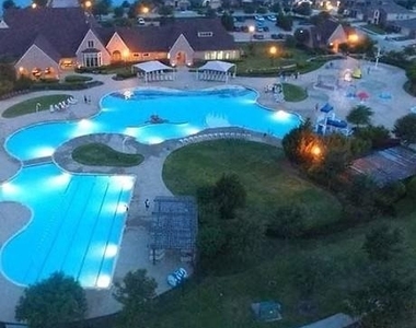 332 Armstrong Lane - Photo Thumbnail 6