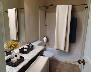 332 Armstrong Lane - Photo Thumbnail 5