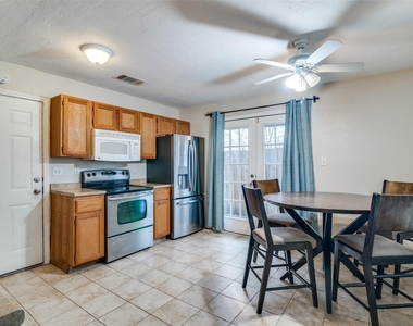 4021 Bond Street - Photo Thumbnail 4