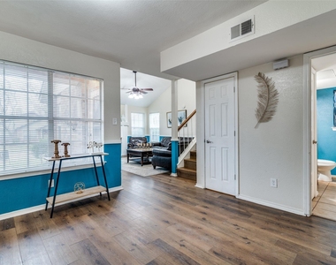 4021 Bond Street - Photo Thumbnail 3