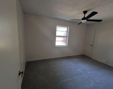 5541 Wood View Street - Photo Thumbnail 16