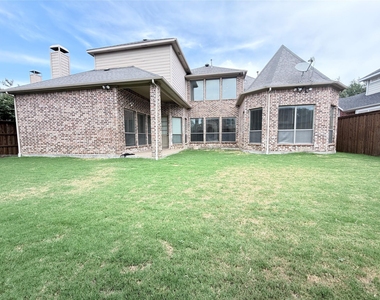 4419 Donegal Drive - Photo Thumbnail 36