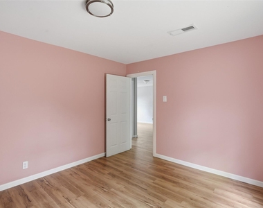 4508 Fletcher Avenue - Photo Thumbnail 10