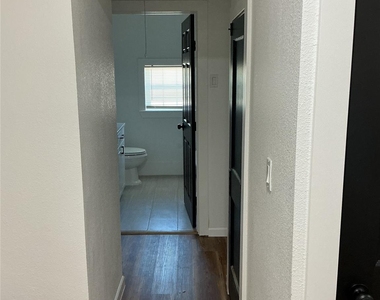 3831 Bernal Drive - Photo Thumbnail 23