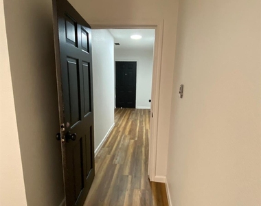 3831 Bernal Drive - Photo Thumbnail 3