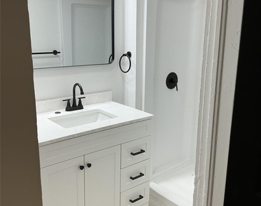 3831 Bernal Drive - Photo Thumbnail 24