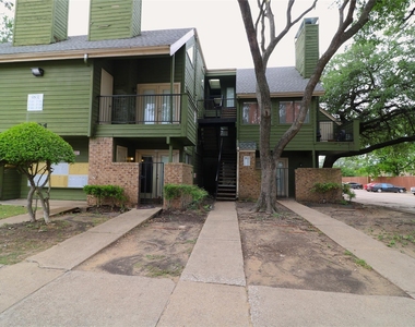 9831 Walnut Street - Photo Thumbnail 7