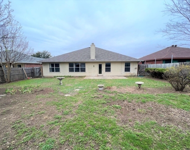 4720 Saint Thomas Place - Photo Thumbnail 17