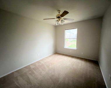 4720 Saint Thomas Place - Photo Thumbnail 11