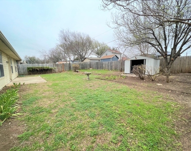 4720 Saint Thomas Place - Photo Thumbnail 18