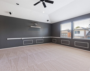 9750 Grassland Drive - Photo Thumbnail 21