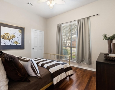 9750 Grassland Drive - Photo Thumbnail 18