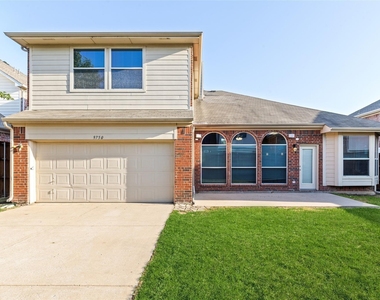 9750 Grassland Drive - Photo Thumbnail 29