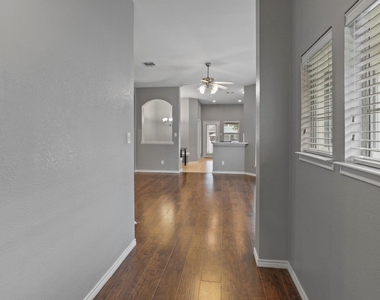 1104 Grey Fox Drive - Photo Thumbnail 2