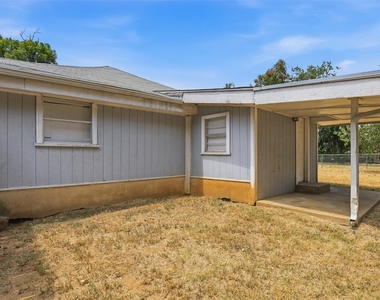 1415 Stanwood Avenue - Photo Thumbnail 18