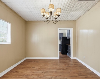 1415 Stanwood Avenue - Photo Thumbnail 4