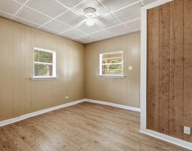 1415 Stanwood Avenue - Photo Thumbnail 6
