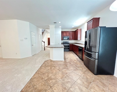 15465 Adlong Drive - Photo Thumbnail 3