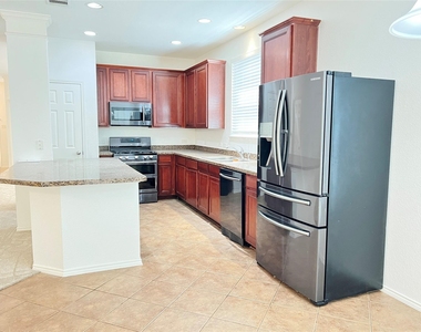 15465 Adlong Drive - Photo Thumbnail 4