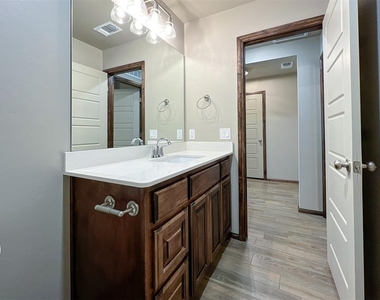12932 Nw 3rd Terrace - Photo Thumbnail 22