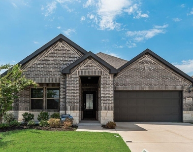 3904 High Valley Drive - Photo Thumbnail 3