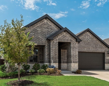 3904 High Valley Drive - Photo Thumbnail 1