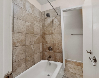 1949 Shorewood Drive - Photo Thumbnail 21