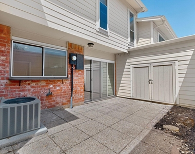 1949 Shorewood Drive - Photo Thumbnail 29
