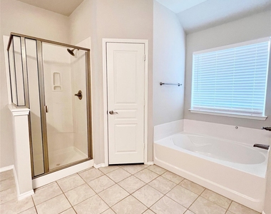 123 Timberline Drive - Photo Thumbnail 12