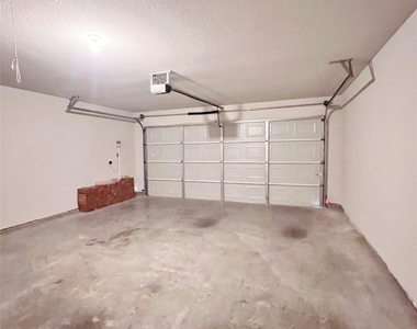 123 Timberline Drive - Photo Thumbnail 21