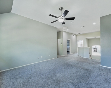 5004 Rain Forest Drive - Photo Thumbnail 14