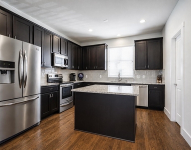 1303 Palm Canyon Drive - Photo Thumbnail 6