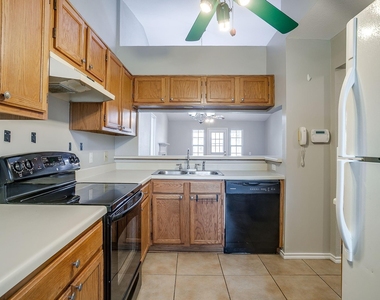 4017 River Birch Road - Photo Thumbnail 7