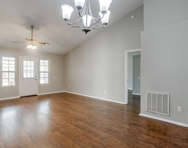 4017 River Birch Road - Photo Thumbnail 4