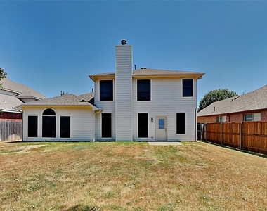 7016 Frost Lane - Photo Thumbnail 21