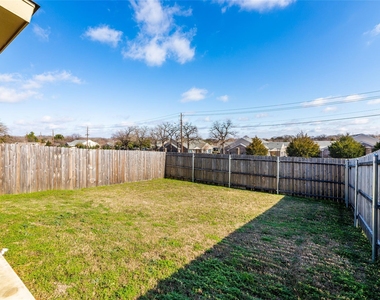7323 S Colonial Drive - Photo Thumbnail 2