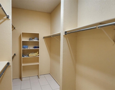 2413 Timber Ridge Lane - Photo Thumbnail 3