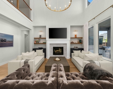 6190 Manderlay Drive - Photo Thumbnail 15