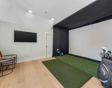 6190 Manderlay Drive - Photo Thumbnail 9
