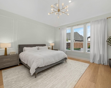 6190 Manderlay Drive - Photo Thumbnail 6