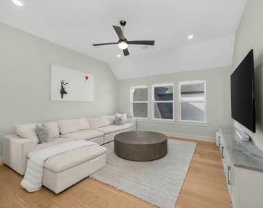 6190 Manderlay Drive - Photo Thumbnail 20