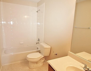 8420 Ridge Creek Drive - Photo Thumbnail 16