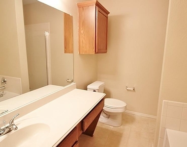 8420 Ridge Creek Drive - Photo Thumbnail 8