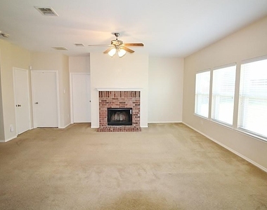 8420 Ridge Creek Drive - Photo Thumbnail 4