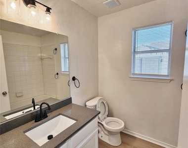 741 Cardinal Drive - Photo Thumbnail 13