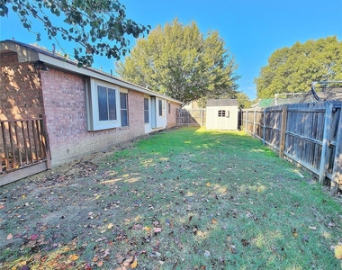 741 Cardinal Drive - Photo Thumbnail 19