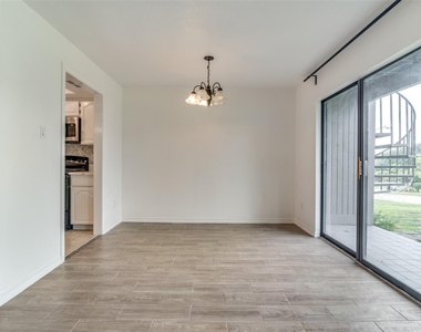 1107 Signal Ridge Place - Photo Thumbnail 4